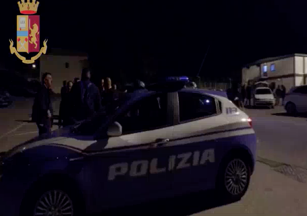 Polizia-Notte