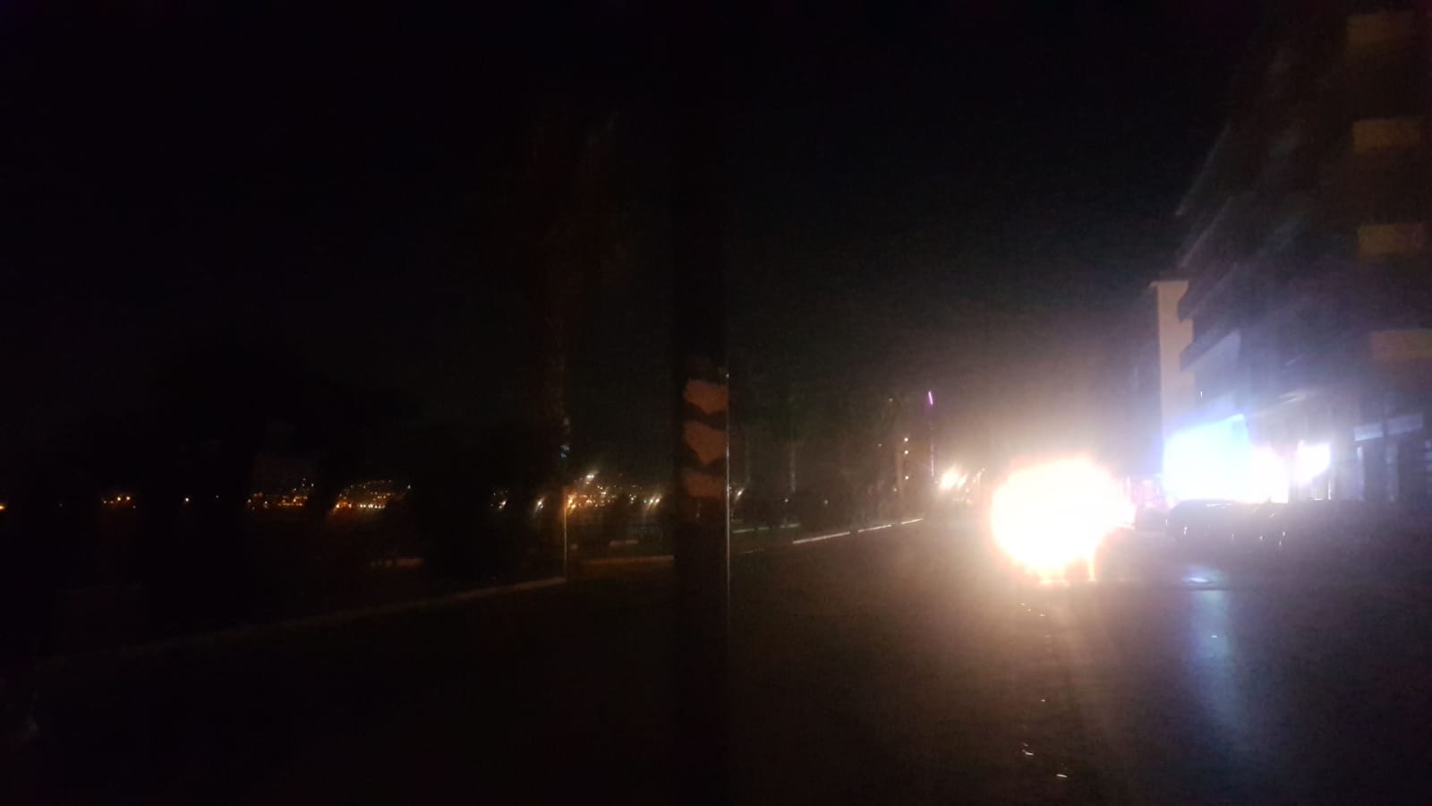 Villa Comunale al buio, blackout totale sul Lungomare (LE FOTO) 5 blackout
