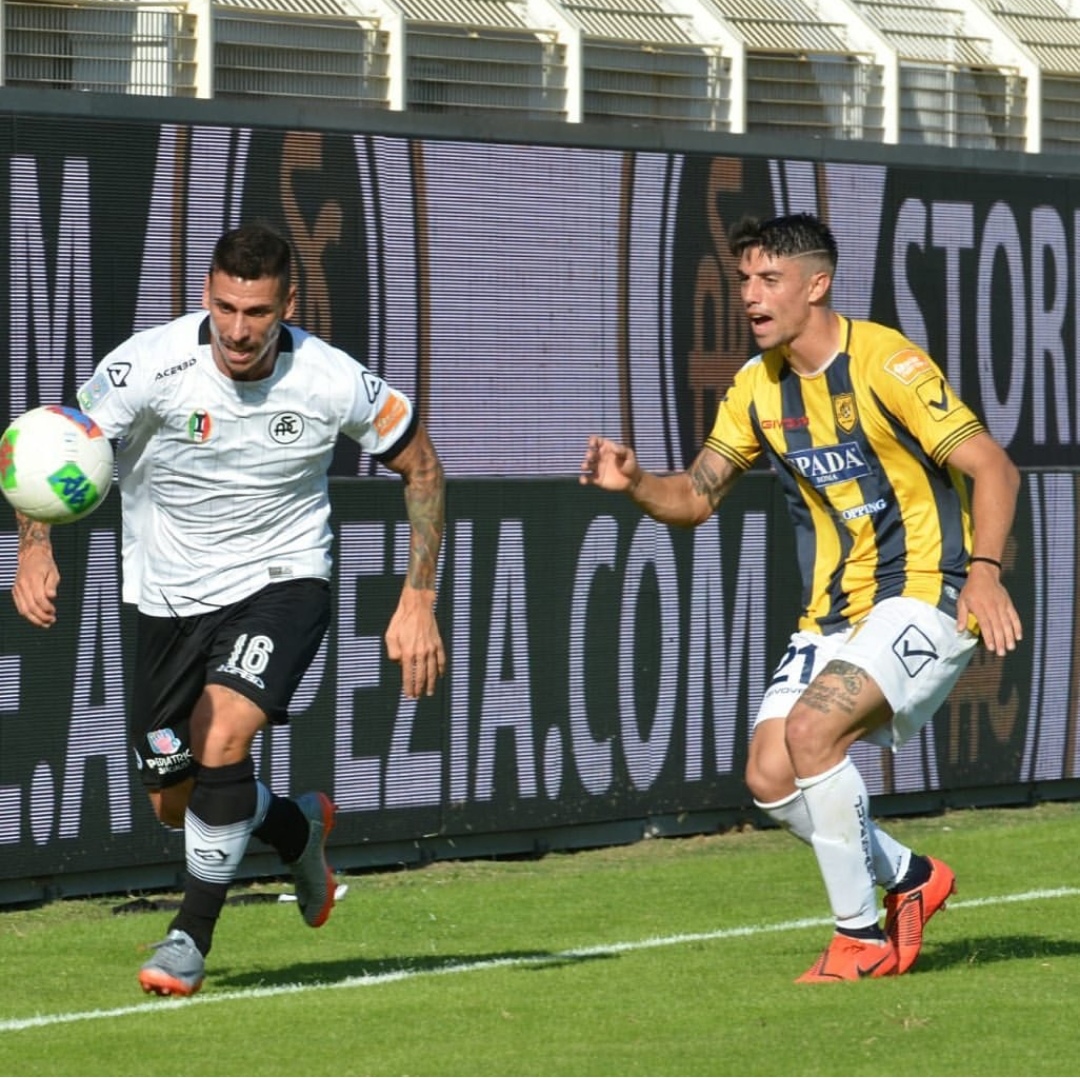 una brutta juve stabia cade sul campo dello spezia
