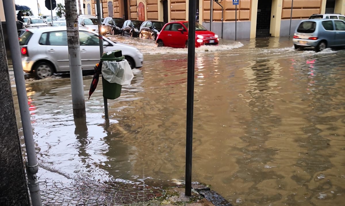 bomba d’acqua in città