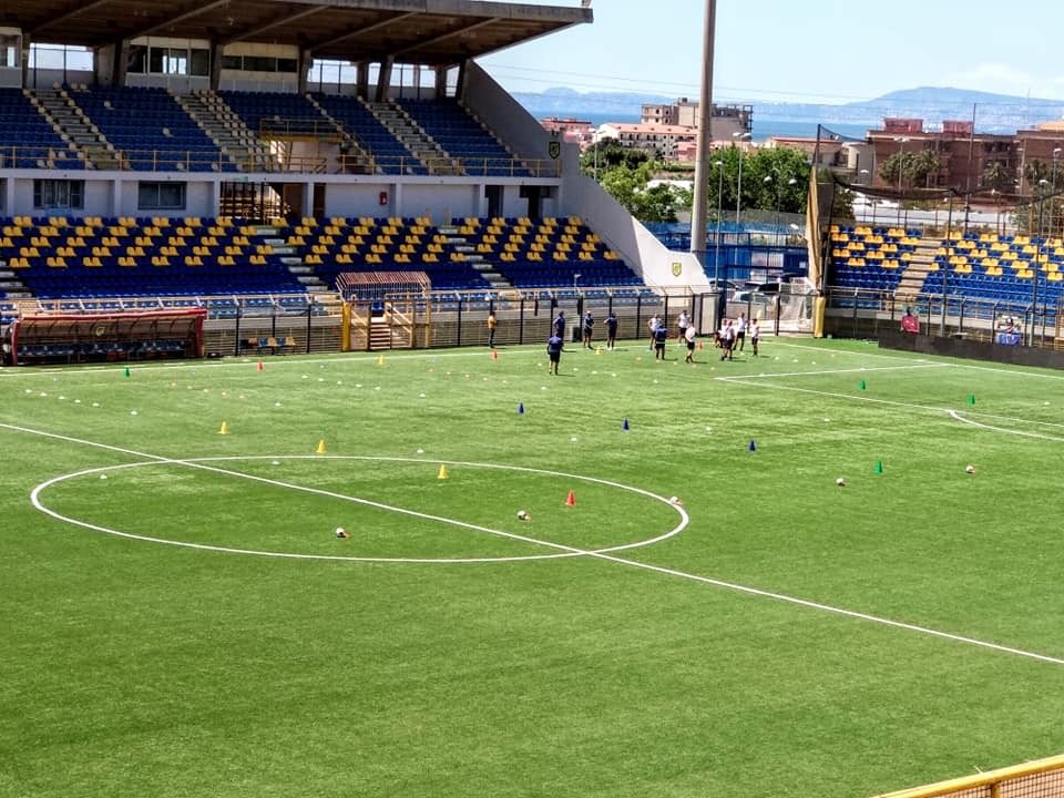 la juve stabia torna ad allenarsi al romeo menti