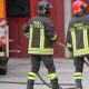 Castellammare. Incendio in periferia, fiamme vicino alle abitazioni e persone in strada 34 Vasto incendio a Gragnano.  Fiamme avvolgono il monte Pendolo.