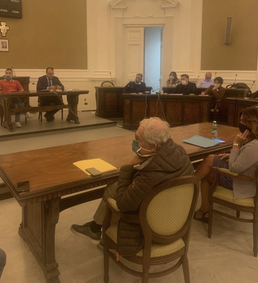 Piano di mobilità, svolta al vertice di maggioranza. Dietrofront sui sensi di marcia, oggi incontro con l'Ascom 3 piano di mobilità