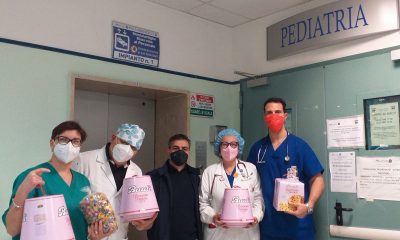 Panettoni in regalo agli operatori sanitari, l'iniziativa dell'associazione "La gioia dei bambini": "E' per ringraziarli" 7 Castellammare
