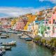 paletti anti-sosta selvaggia appena installati e già divelti