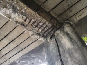 il ponte delle terme è pericolante. l’allarme di scala: “facciamo presto”