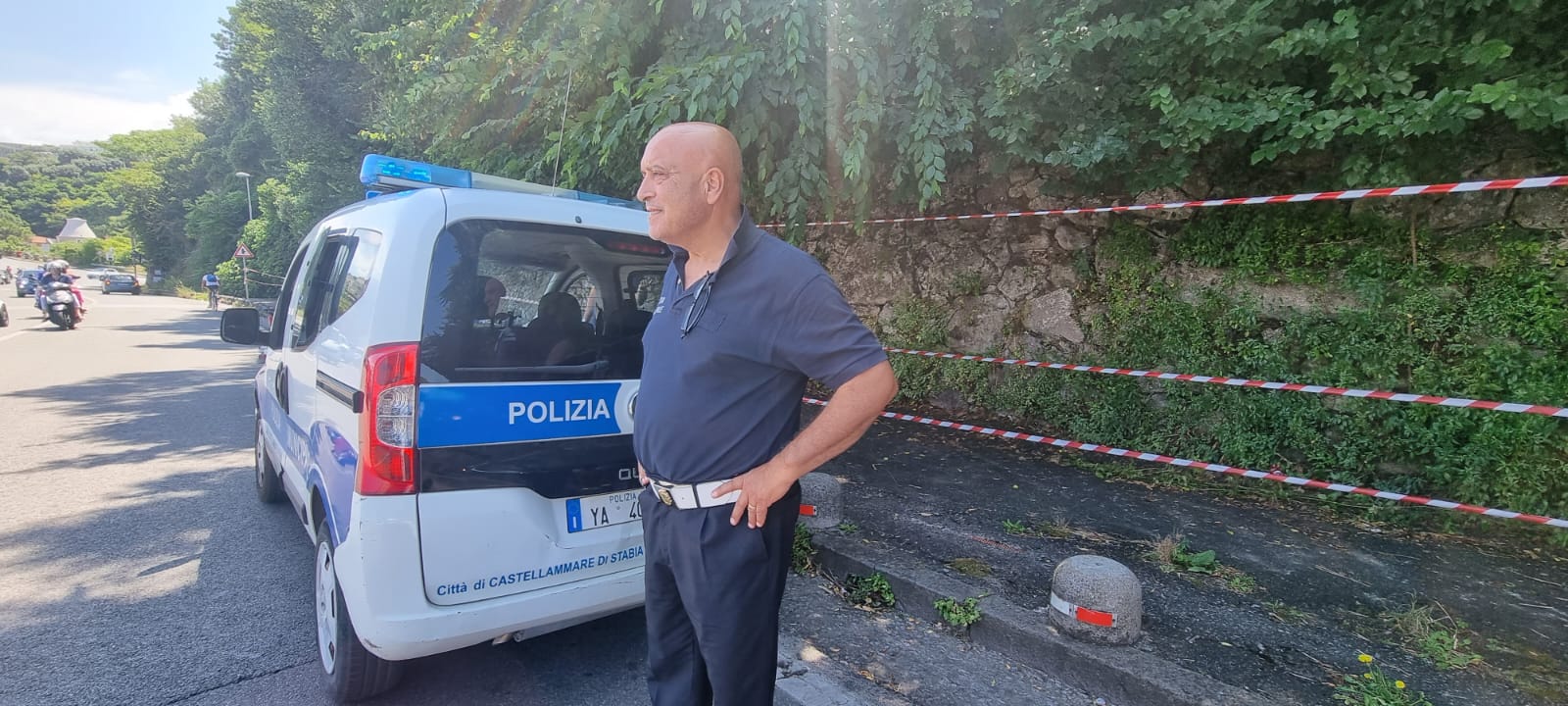 Pozzano, task force della municipale contro il parcheggio selvaggio 1 Municipale