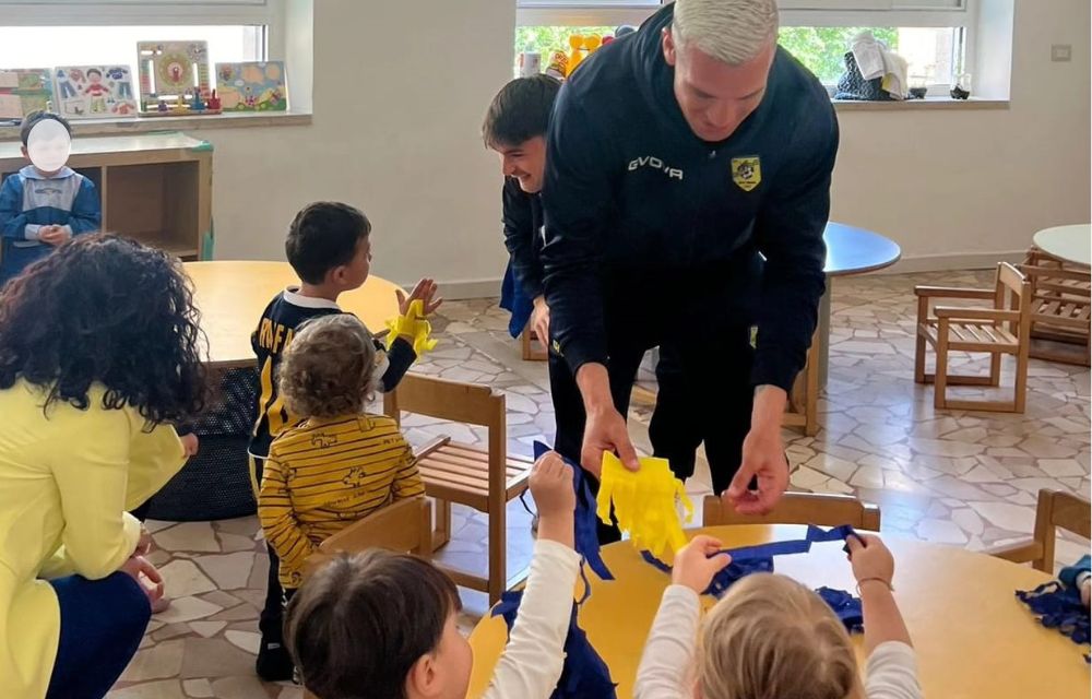 La Juve Stabia anche tra i più piccoli, visita all'asilo nido Carducci 1 Juve Stabia