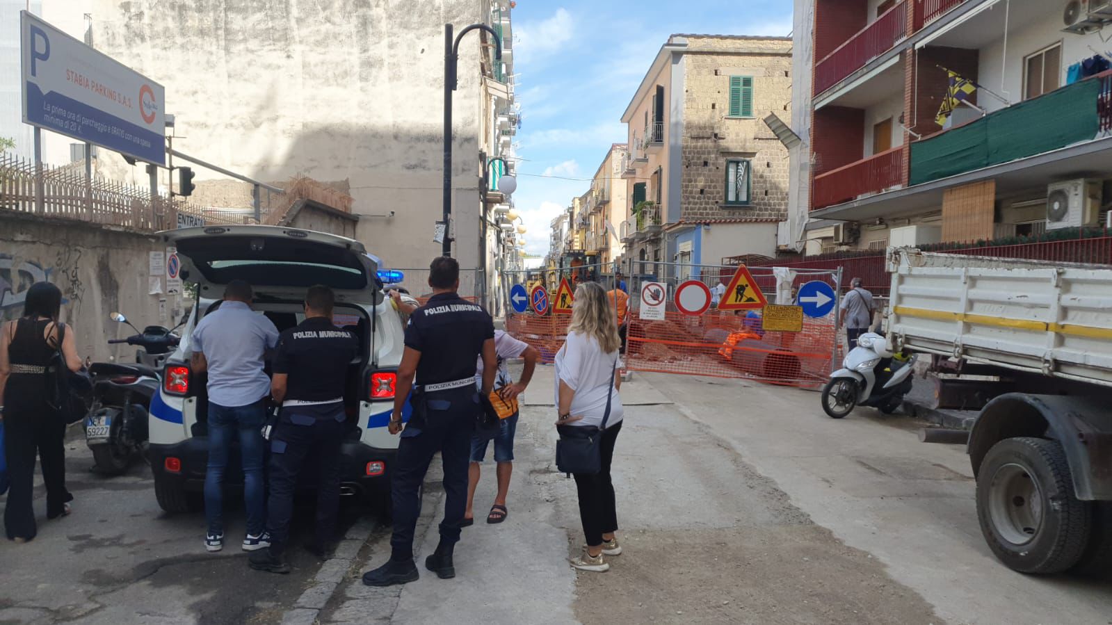 Castellammare di Stabia. Via Rajola: da lunedì 27 i lavori di ripristino del manto stradale 3 Castellammare