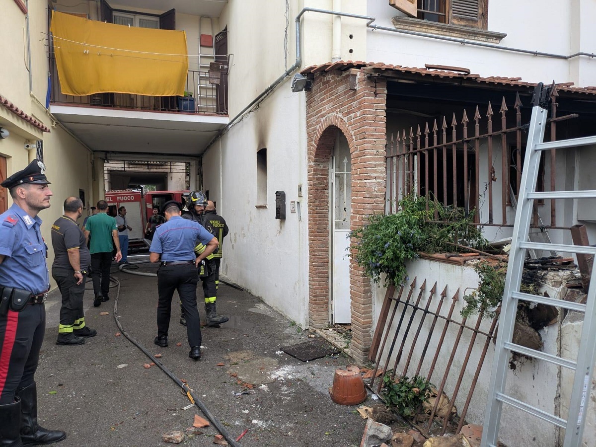 Meta, esplode bombola di gas muiono due anziani 1 meta