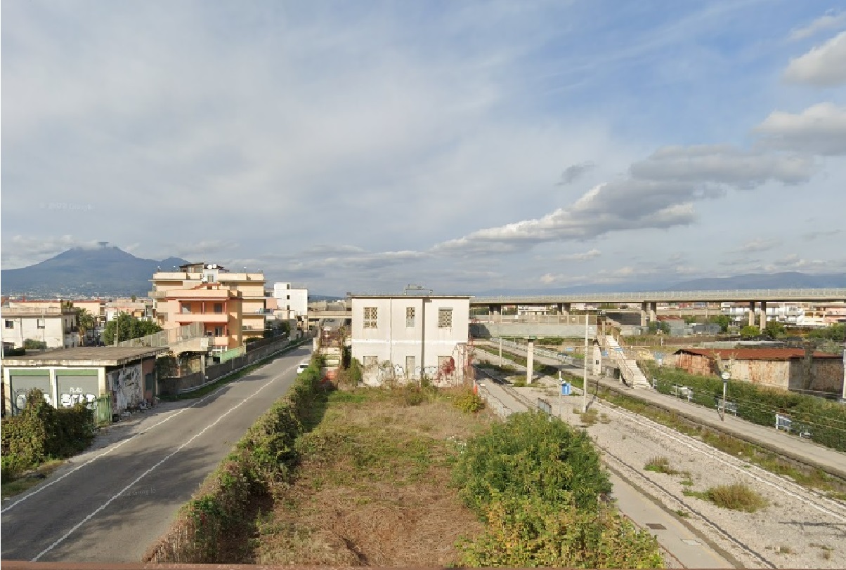 Castellammare, incidente in via Pioppaino 1 Pioppaino