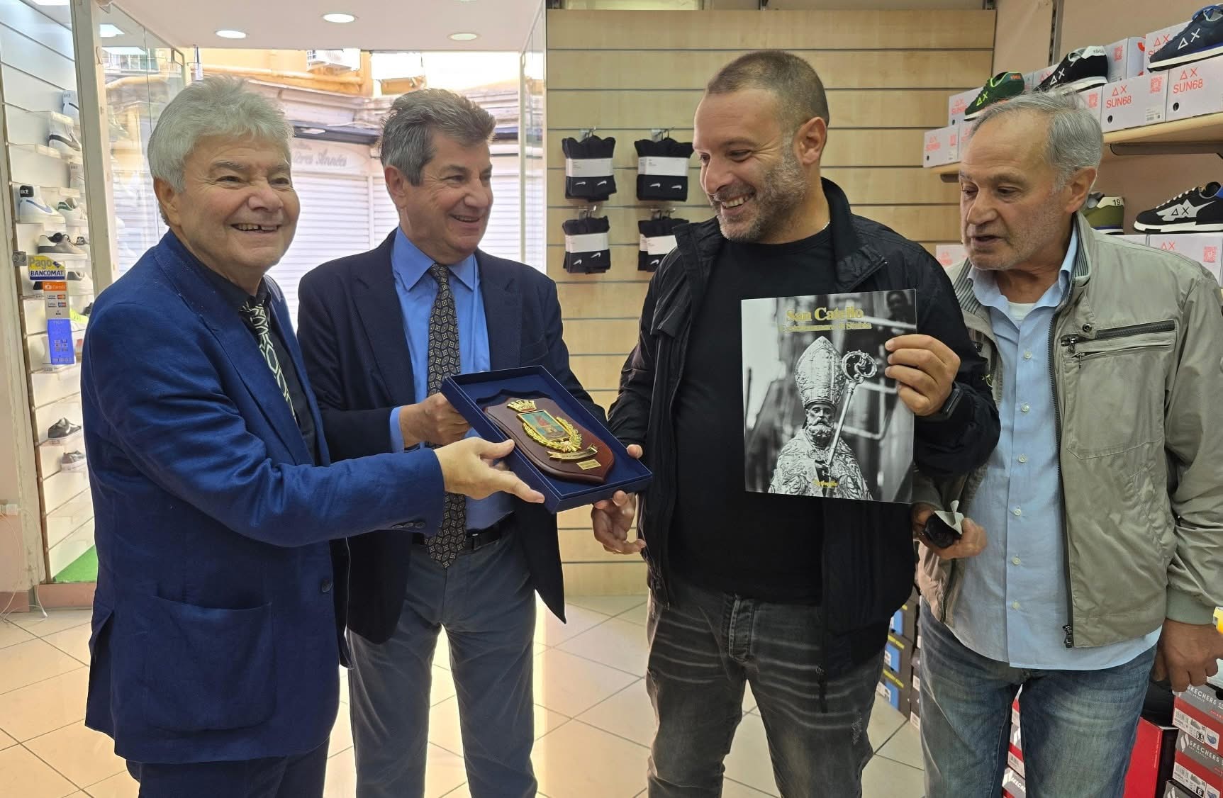 Castellammare, il sindaco ringrazia i commercianti che hanno evitato la strage a via Nocera 3